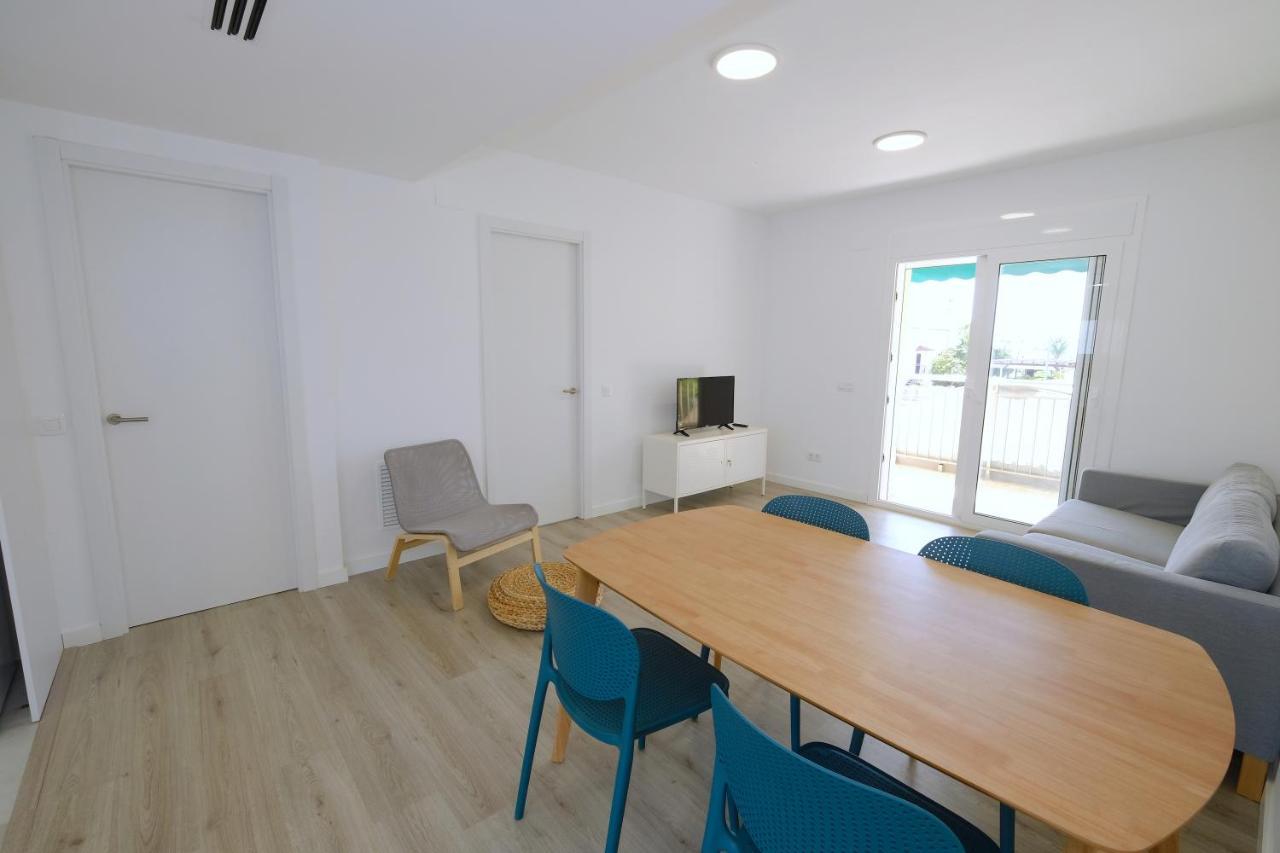 Apartaments Alex Cambrils Exterior photo