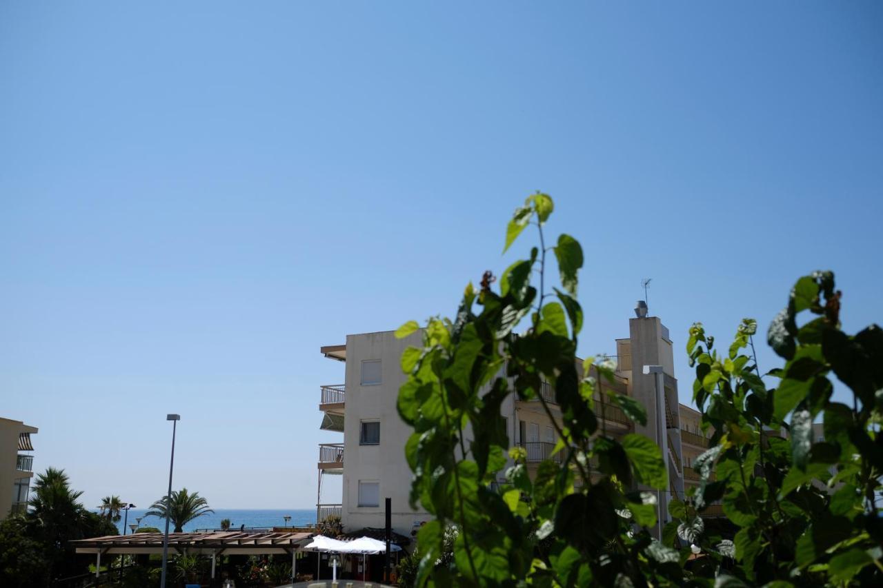 Apartaments Alex Cambrils Exterior photo